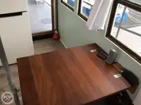 Holownik na sprzedaż