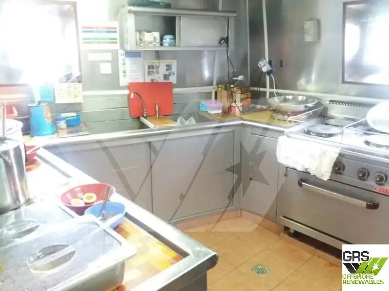 Statek desantowy, czołgowy na sprzedaż