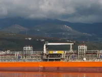 Tankowiec do przewozu ropy/chemikaliów na sprzedaż