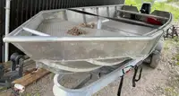 Łodzie robocze na sprzedaż