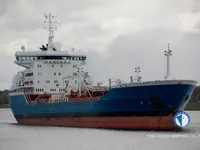 Tankowiec do przewozu ropy/chemikaliów na sprzedaż