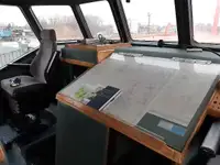 Łódź pilotująca na sprzedaż