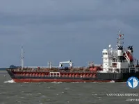 Tankowiec do przewozu ropy/chemikaliów na sprzedaż