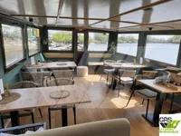 Statek-restauracja na sprzedaż
