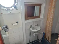 Statek badawczy na sprzedaż