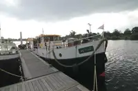 Statek wycieczkowy na sprzedaż