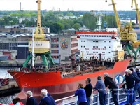 Tankowiec do przewozu ropy/chemikaliów na sprzedaż