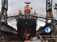 Tankowiec do przewozu ropy/chemikaliów na sprzedaż