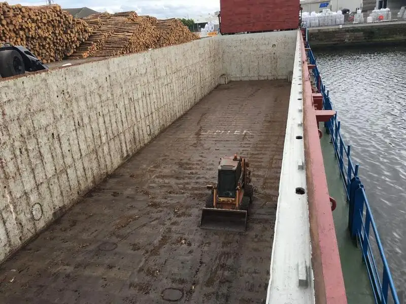 Statek transportowy ładunków sypkich na sprzedaż