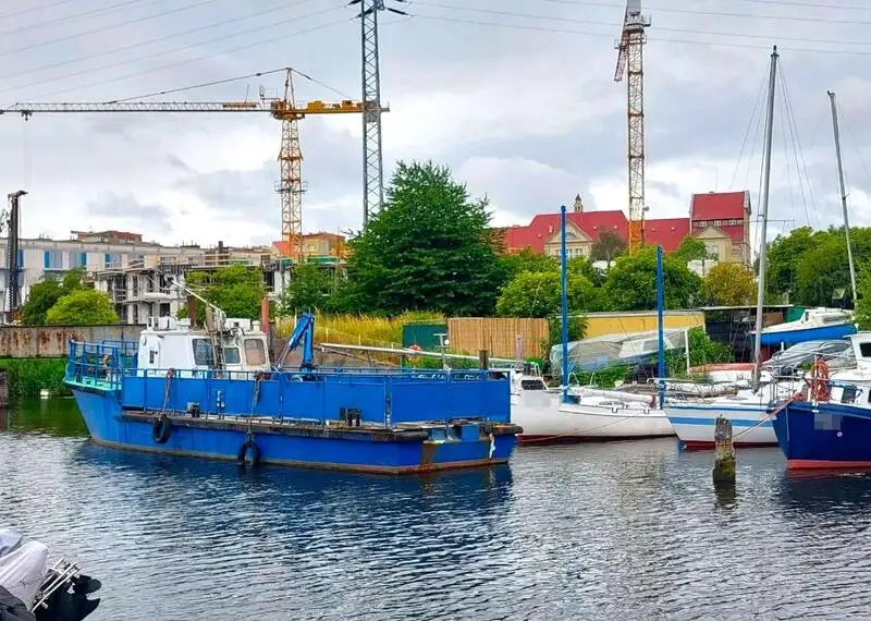 Statki robocze na sprzedaż