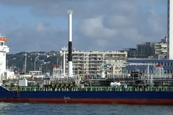 Oil/Chemical tanker for sale