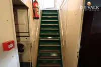 Pływający hotel na sprzedaż