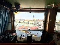 Statek załogowy na sprzedaż