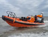 Statek kontenerowy na sprzedaż