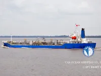 Tankowiec do przewozu ropy/chemikaliów na sprzedaż