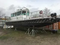 Załoga łodzi na sprzedaż