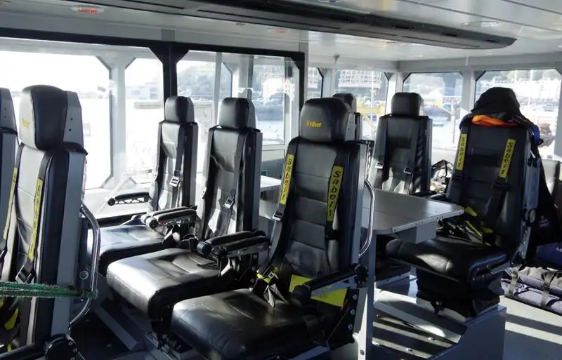 Kontenerowiec na sprzedaż