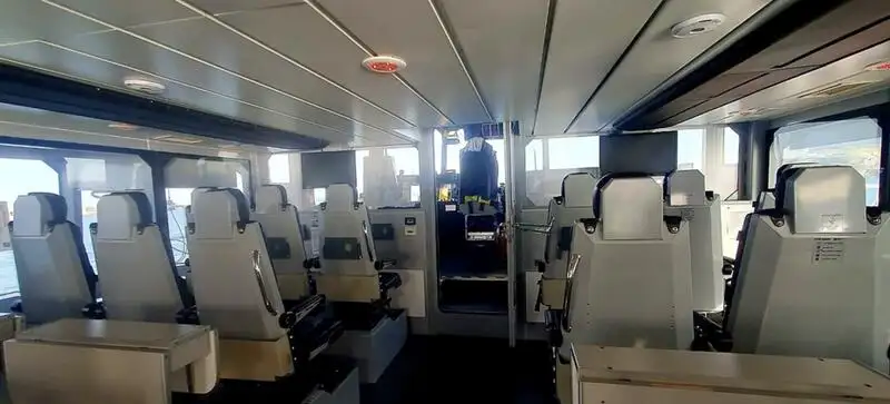 Kontenerowiec na sprzedaż