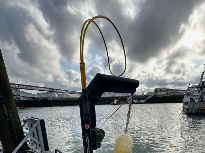 Łódź pilotująca na sprzedaż