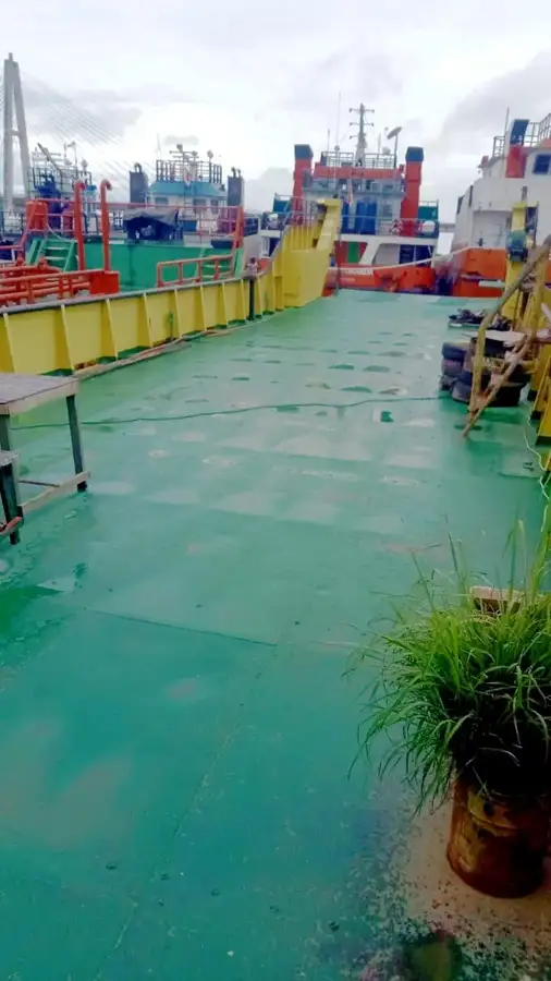 Lądownik, Czołg na sprzedaż