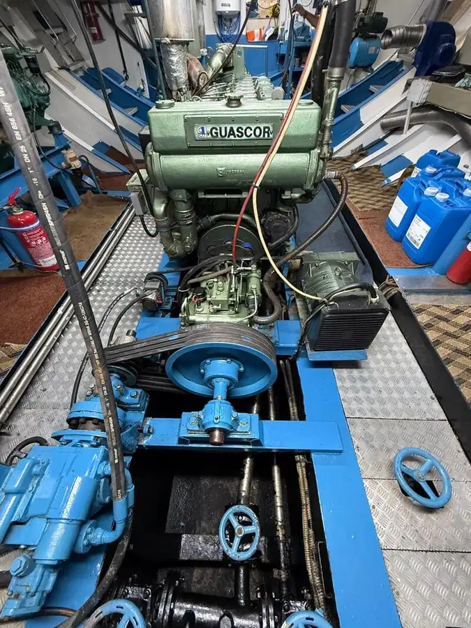 Trawler rybacki na sprzedaż