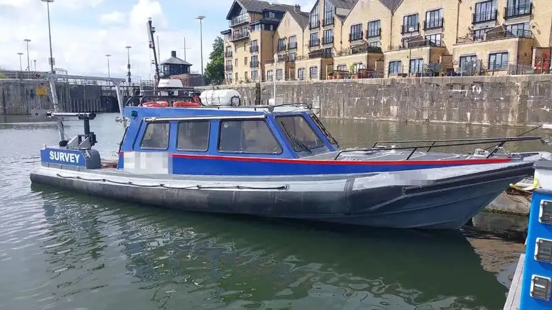 Statek badawczy na sprzedaż