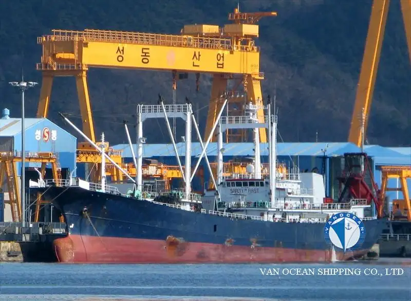 Statek chłodniczy na sprzedaż