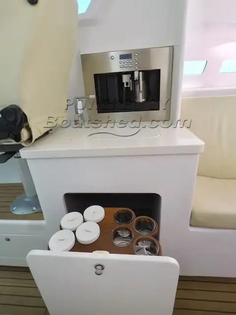 Statek motorowy na sprzedaż