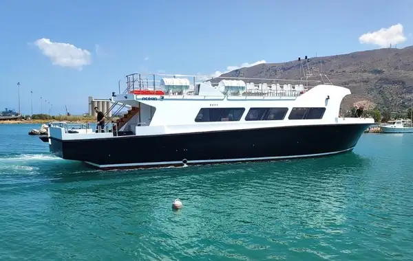 Motor vessel for sale