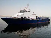 Załoga łodzi na sprzedaż