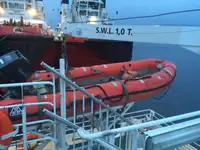 Statek motorowy na sprzedaż