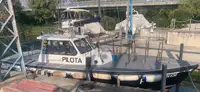 Łódź pilotująca na sprzedaż